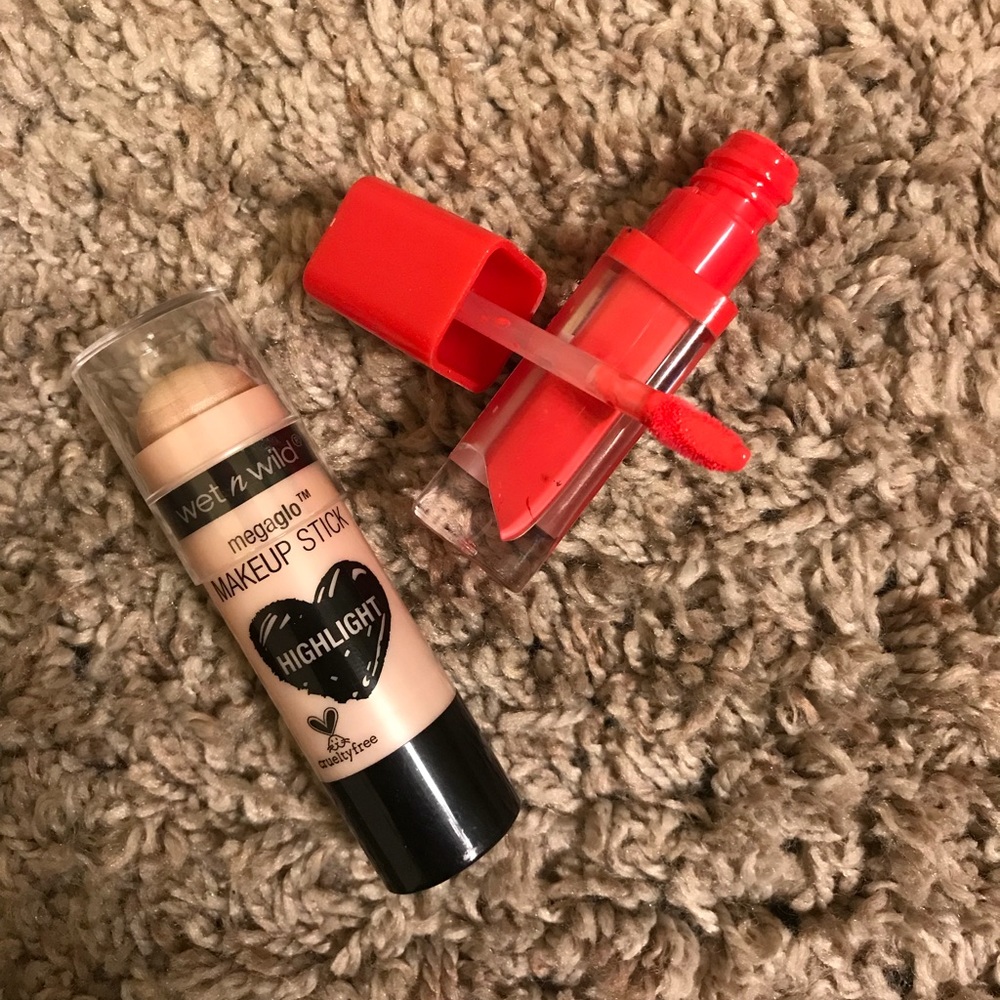 Make up bundle